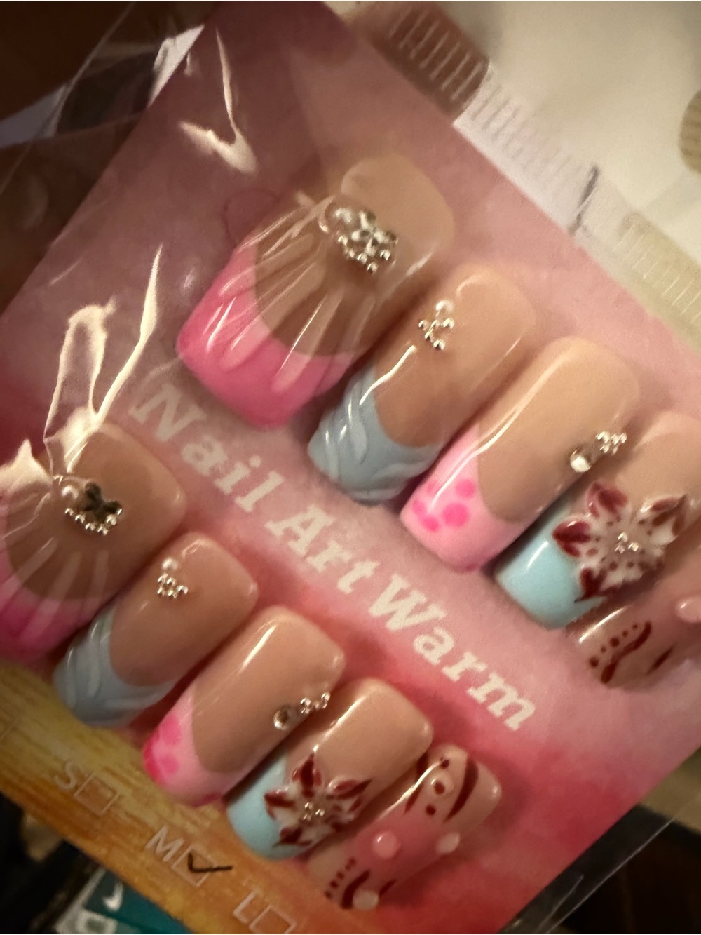 Nude Pink & Baby Blue Floral Press-On Nail Set